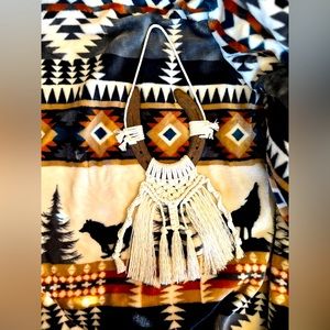 Hand Crafted Southwestern Horshoe Macrame Wall Hanger